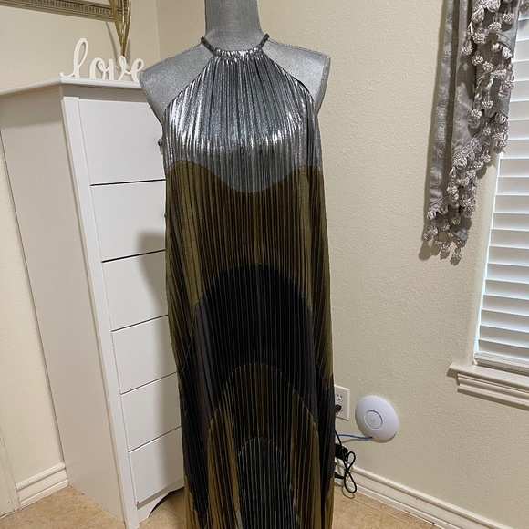 BCBGMaxAzria Dresses & Skirts - BCBC Maxazria Metallic Evening Gown